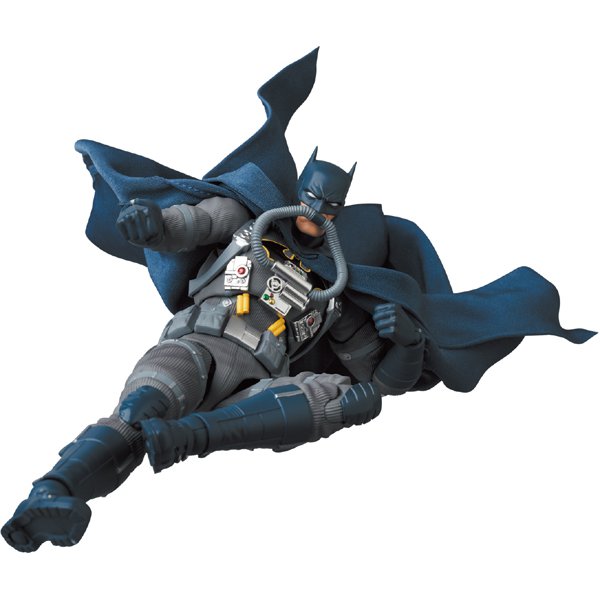 Medicom Toy Mafex No. 166 Stealth Jumper Batman (Batman Hush Ver.) Action Figure