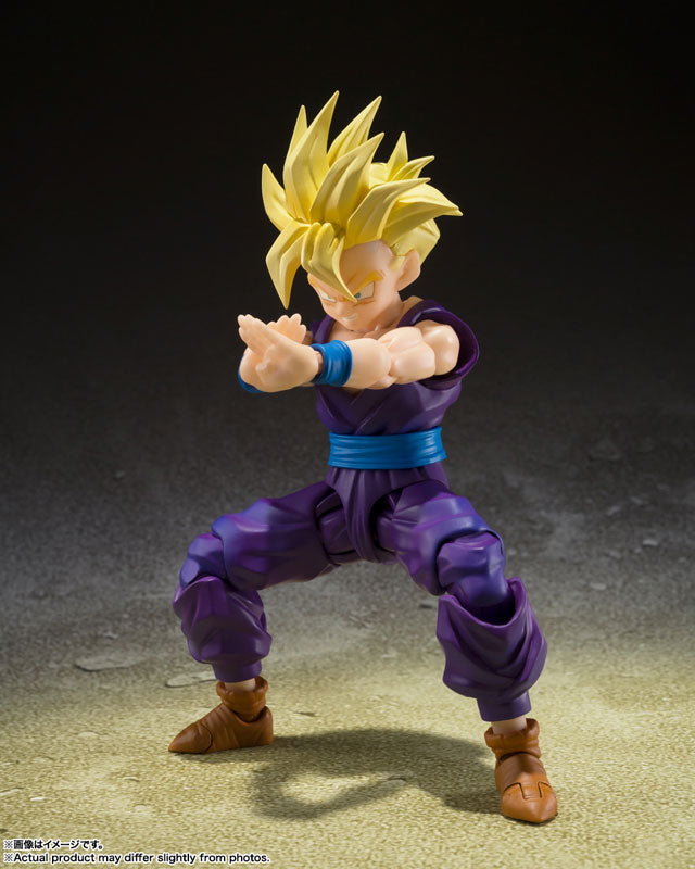 S.H.Figuarts Super Saiyan Son Gohan – Surpassed Goku Ver. Dragon Ball Z Figure