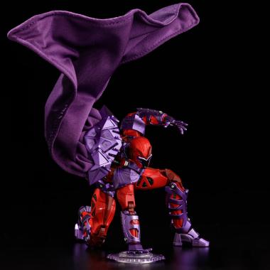 Sentinel Fighting Armor Magneto Figure - Marvel Pre-Sale Limited Edition
