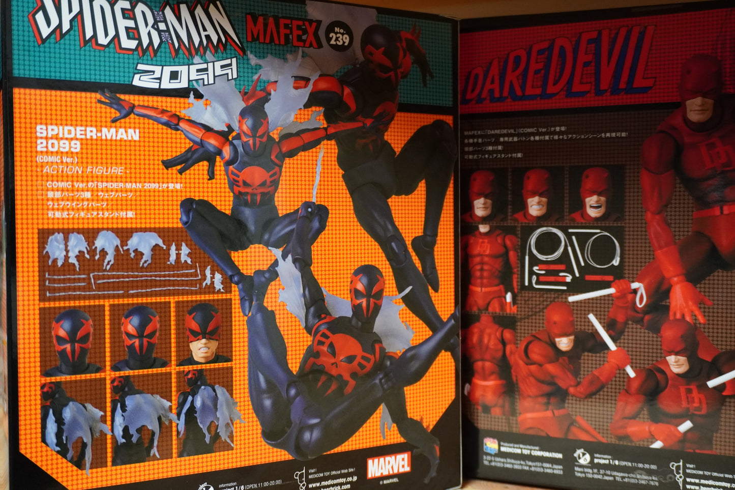 MEDICOM TOY MAFEX No.239 SPIDER-MAN 2099 & No.223 DAREDEVIL COMIC Ver. Set