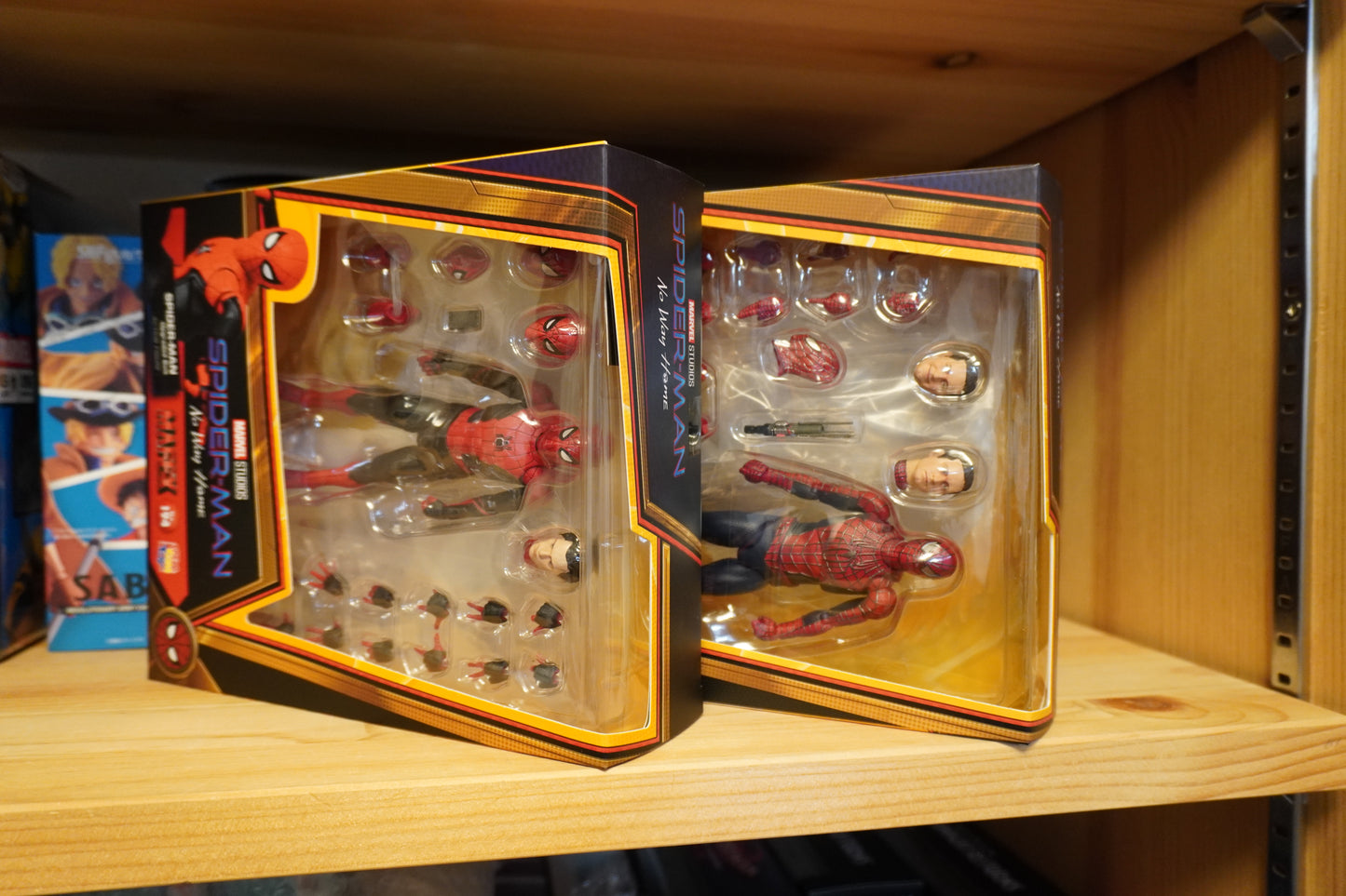 MAFEX No.194 & 241 Spider-Man Set Upgraded & Friendly Neighborhood No Way Home