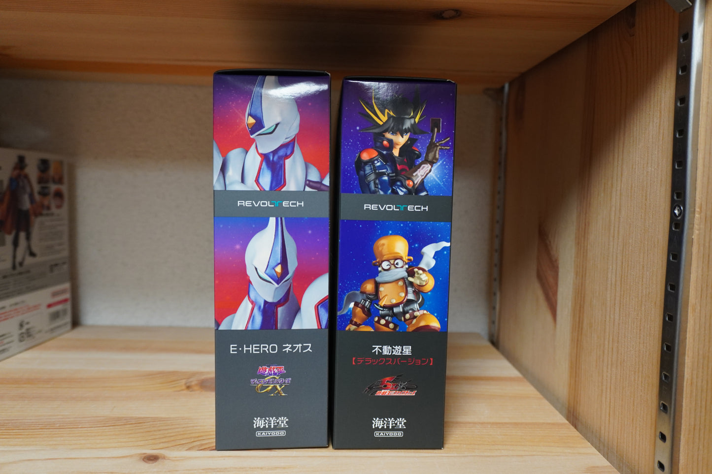 Kaiyodo Revoltech Yu-Gi-Oh! Fudo Yusei DX Ver. & E HERO Neos Action Figure Set