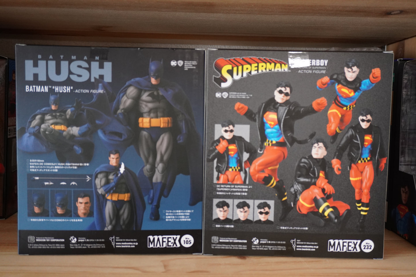 Medicom Toy MAFEX No.105 Batman Hush & No.232 Superboy Return of Superman Figure