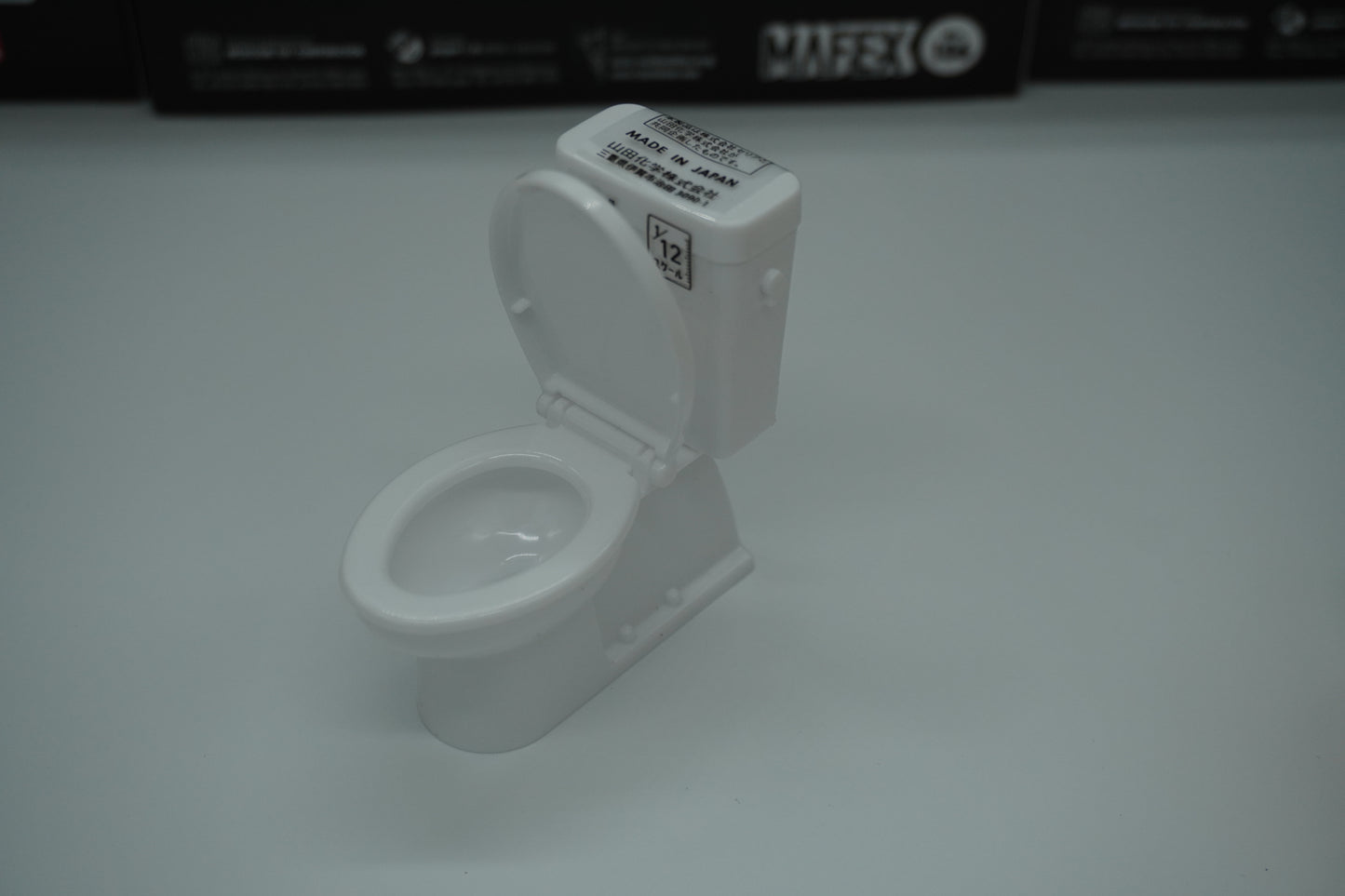 Miniature Beer Crates Concrete Pipe & Toilet Set 5-Piece Figure Set Made in JPN