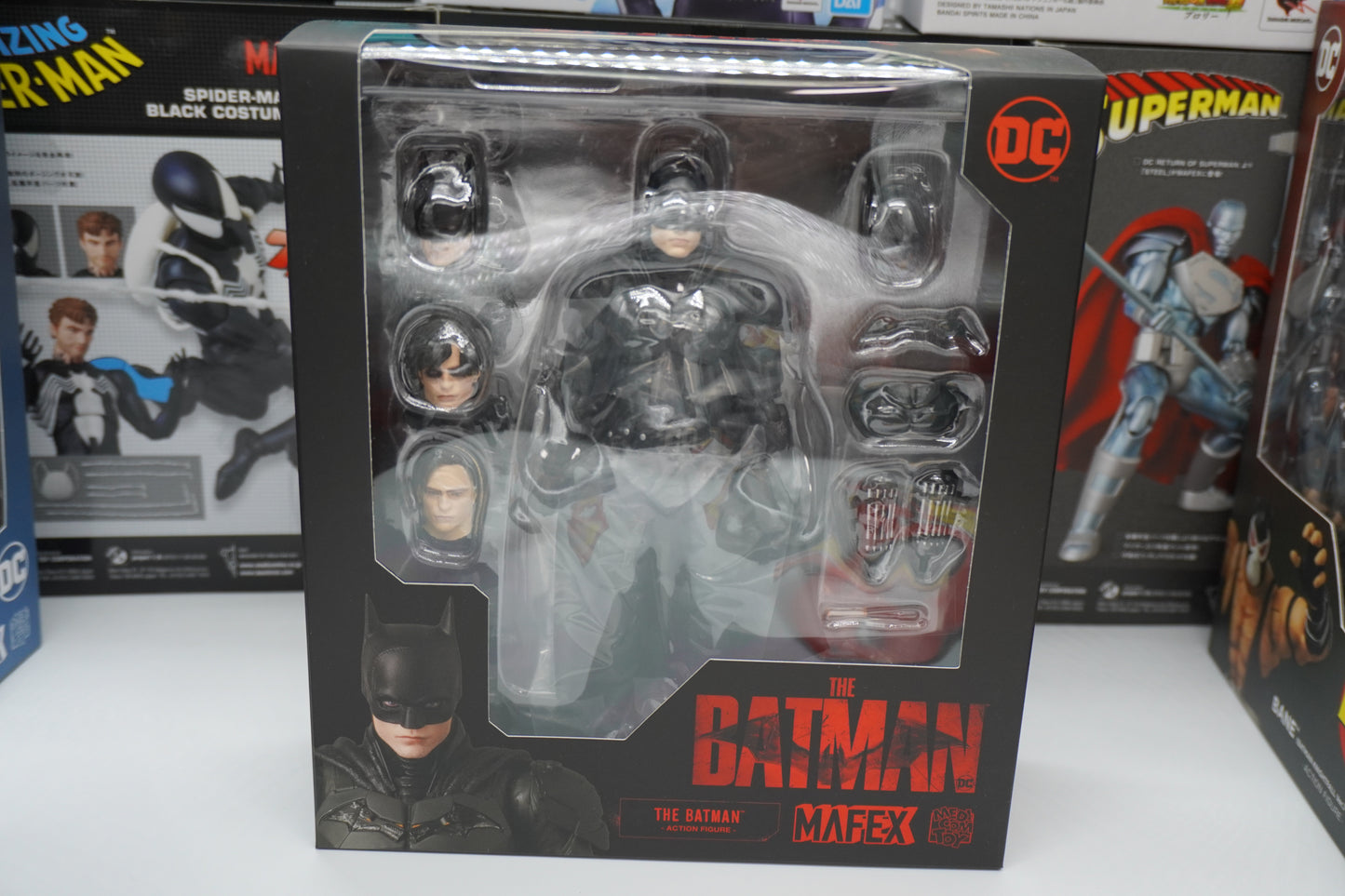 MAFEX No.188 The Batman Action Figure by MEDICOM TOY PERFECT-STUDIO (Japan)