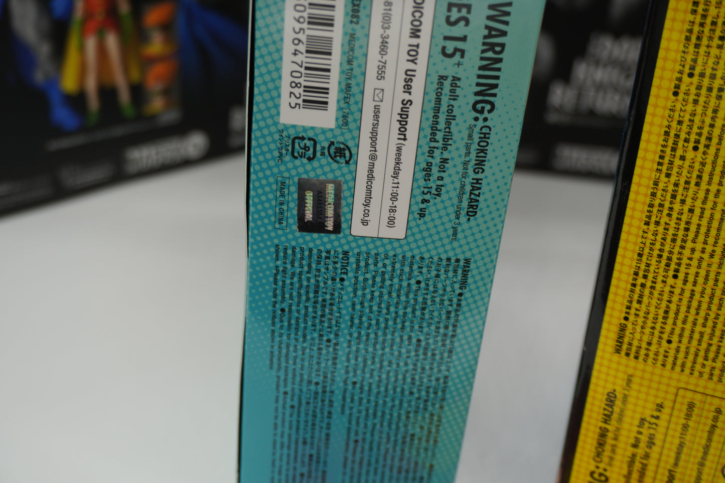 MEDICOM TOY MAFEX No.096 WOLVERINE & No.082 DEADPOOL GURIHIRU Ver. Figures Set