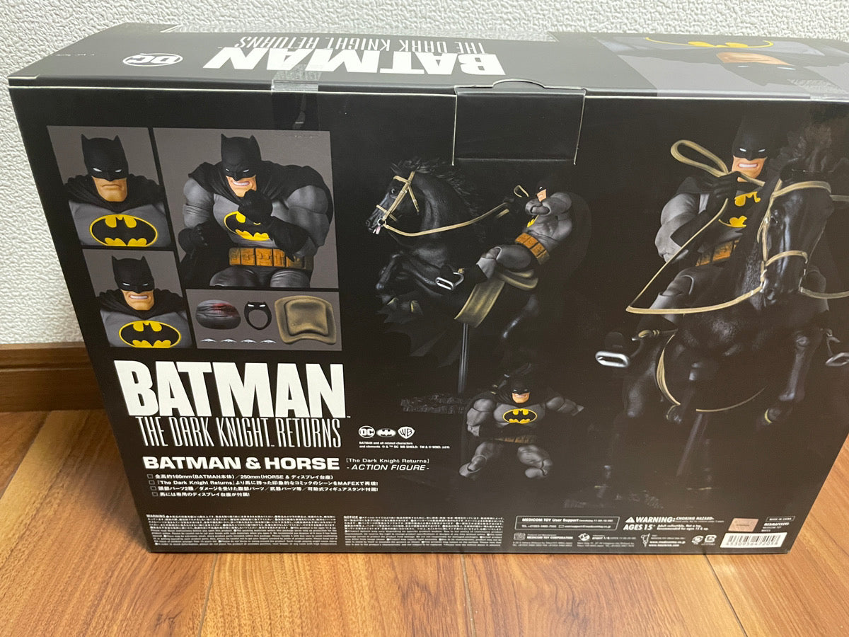 MEDICOM TOY MAFEX The Dark Knight Returns BATMAN & HORSE (The Dark Knight Returns)
