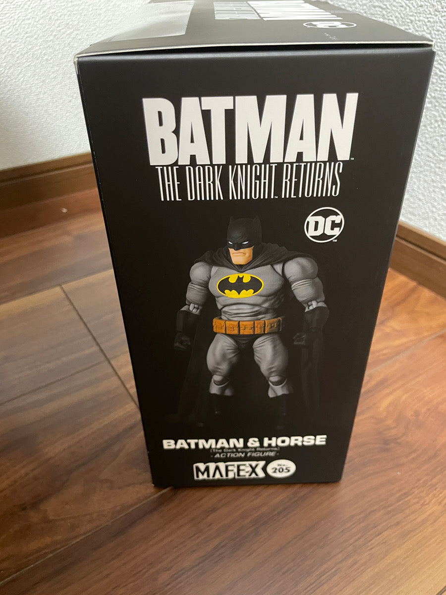 MEDICOM TOY MAFEX The Dark Knight Returns BATMAN & HORSE (The Dark Knight Returns)