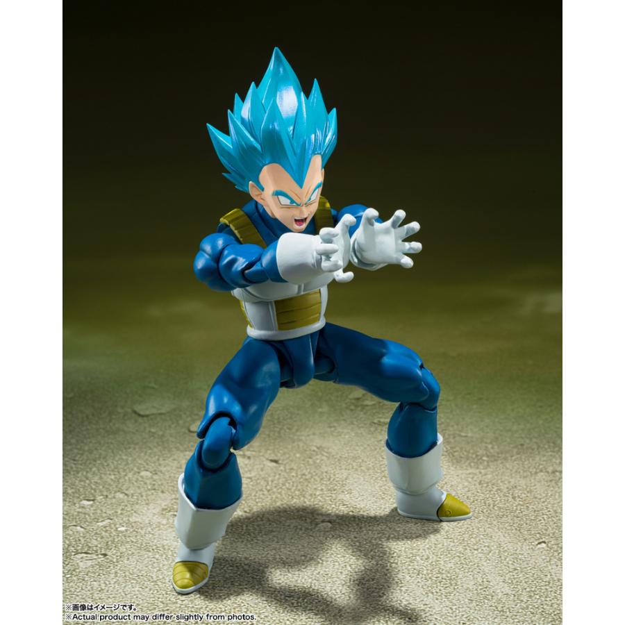 S.H. Figuarts Dragon Ball Super Saiyan God Vegeta Unwavering Pride Figure