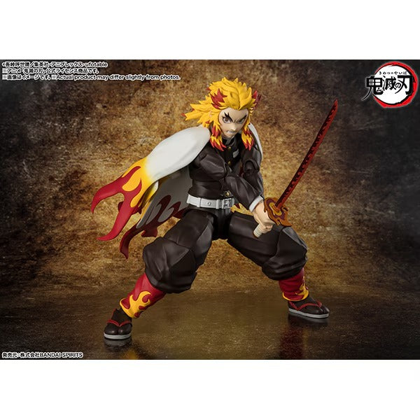 S.H.Figuarts Kyojuro Rengoku Kimetsu no Yaiba Action Figure Demon Slayer Bandai