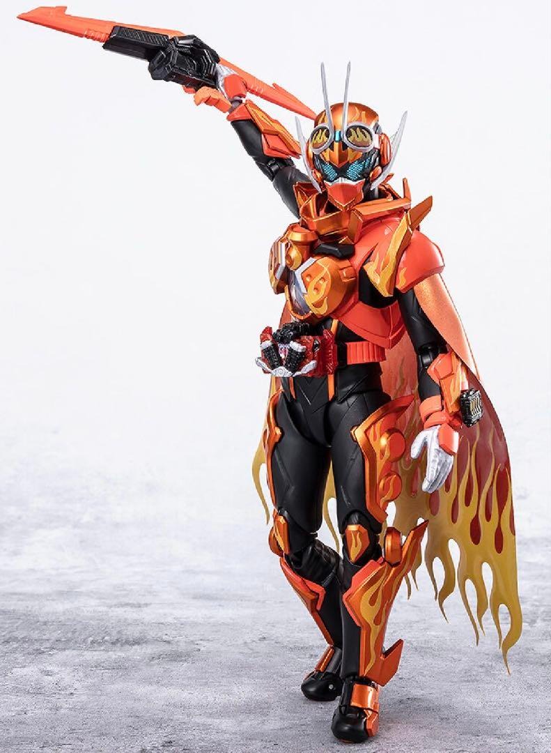 S.H.Figuarts Kamen Rider Gotchard Daybreak Steamhopper Action Figure Bandai JPN