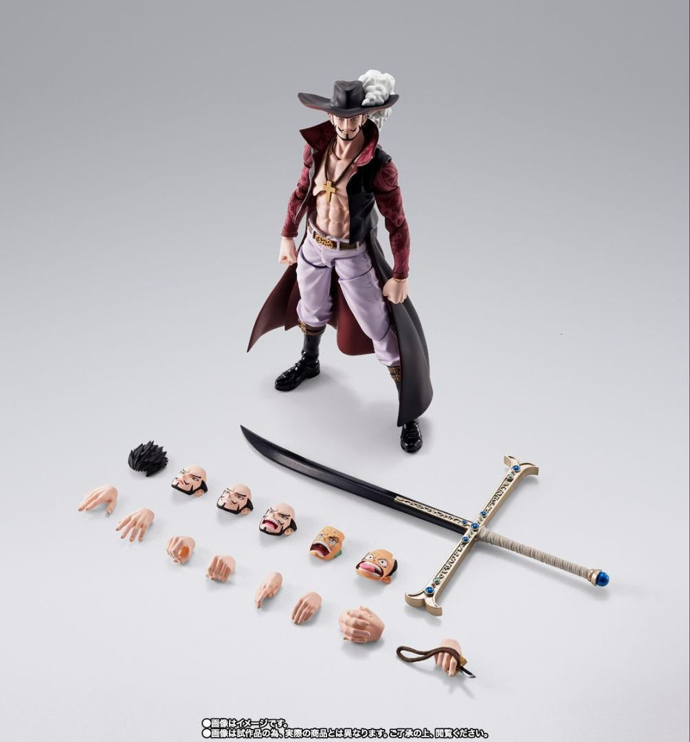 S.H.Figuarts Dracule Mihawk Hawk Eyes Bandai Premium Bandai Limited Figure from Japan