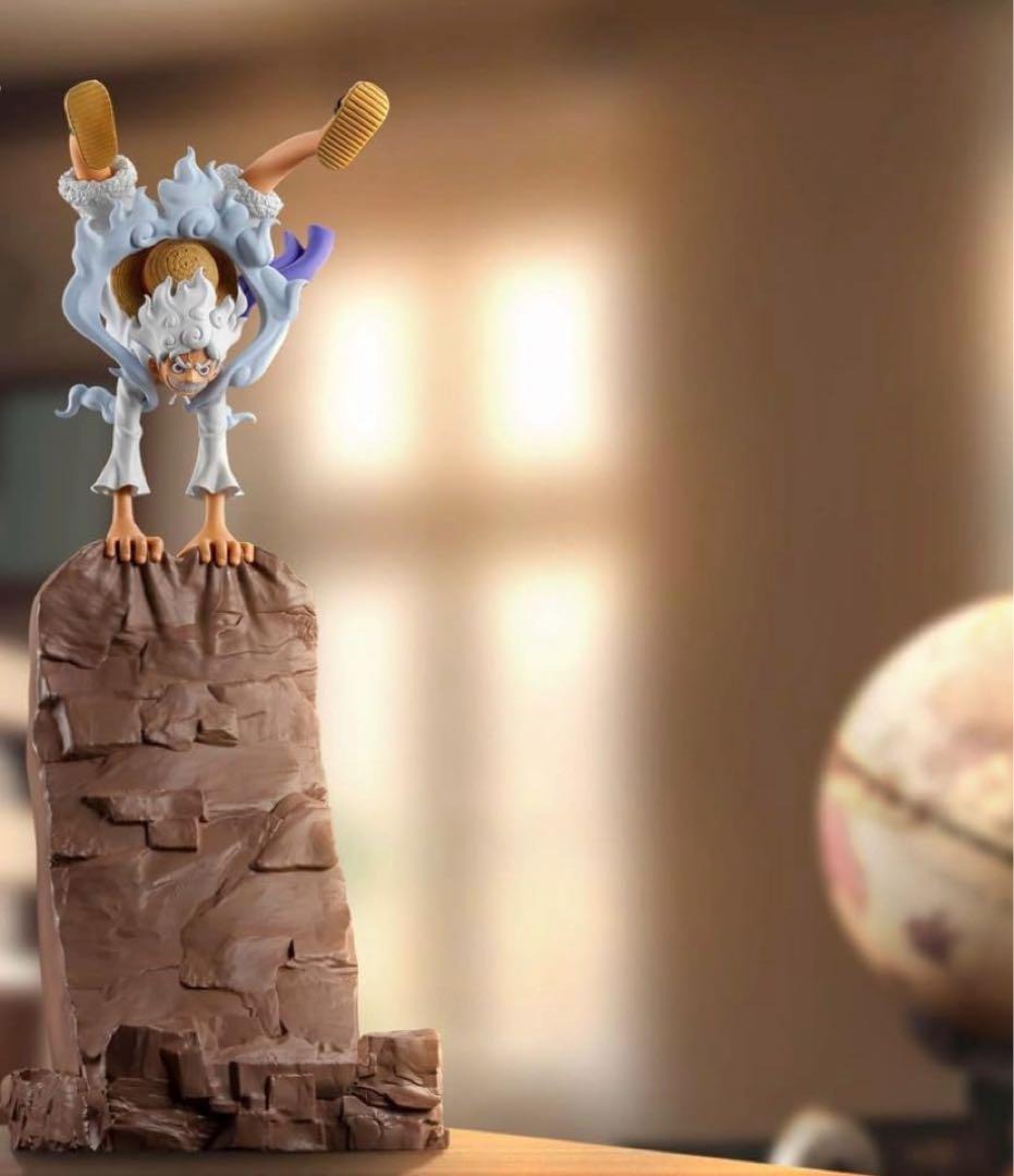 One Piece Fig Life Luffy Gear 5 Nika Smartphone Stand