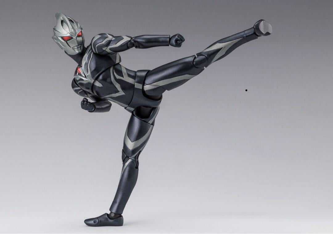 S.H.Figuarts Guil Arc Dark Warrior Ultraman Arc Action Figure from Japan