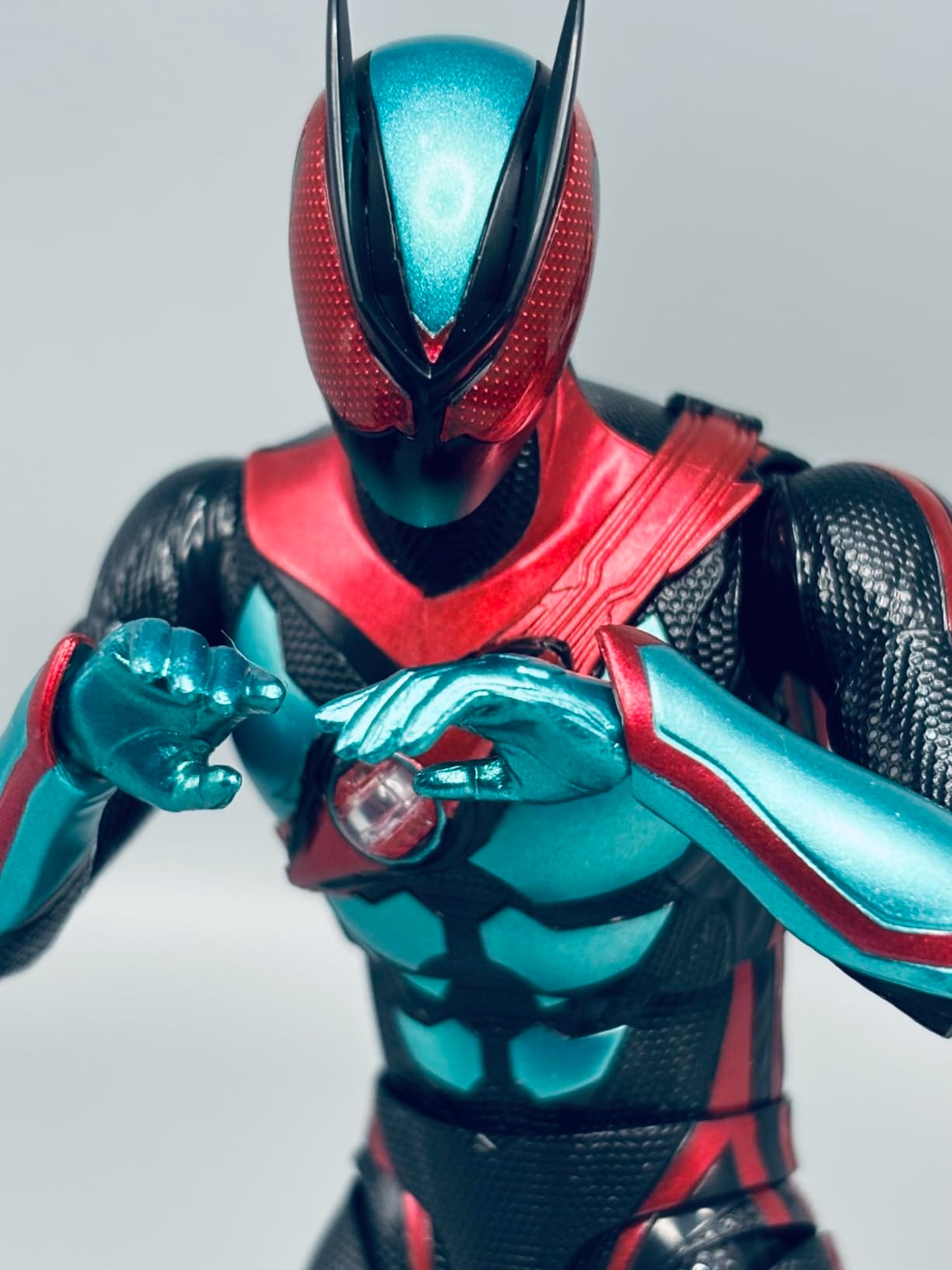 TAMASHII NATIONS S.H.Figuarts Kamen Rider Zeztz Physicam Impact Action Figure Japan