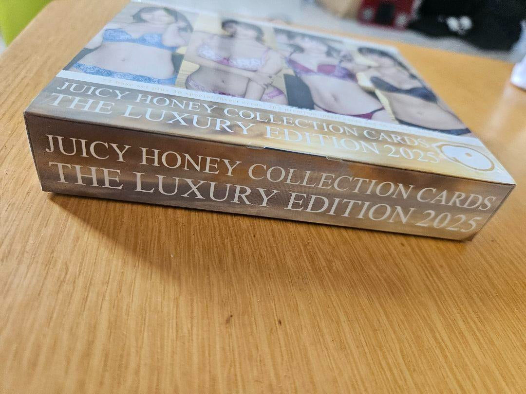 AVC Juicy Honey Luxury Edition 2025 Japanese Trading Card from Japan