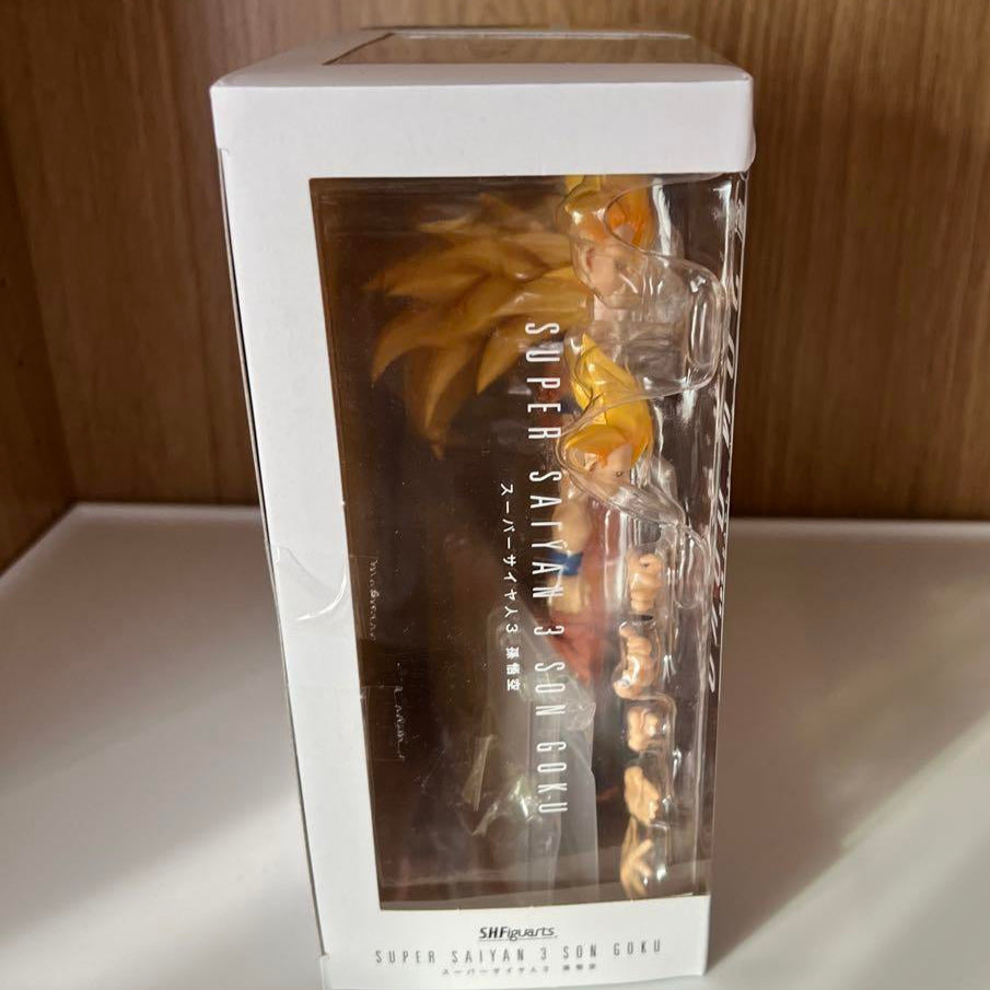 Bandai Spirits S.H.Figuarts Dragon Ball Z Super Saiyan 3 Goku Action Figure