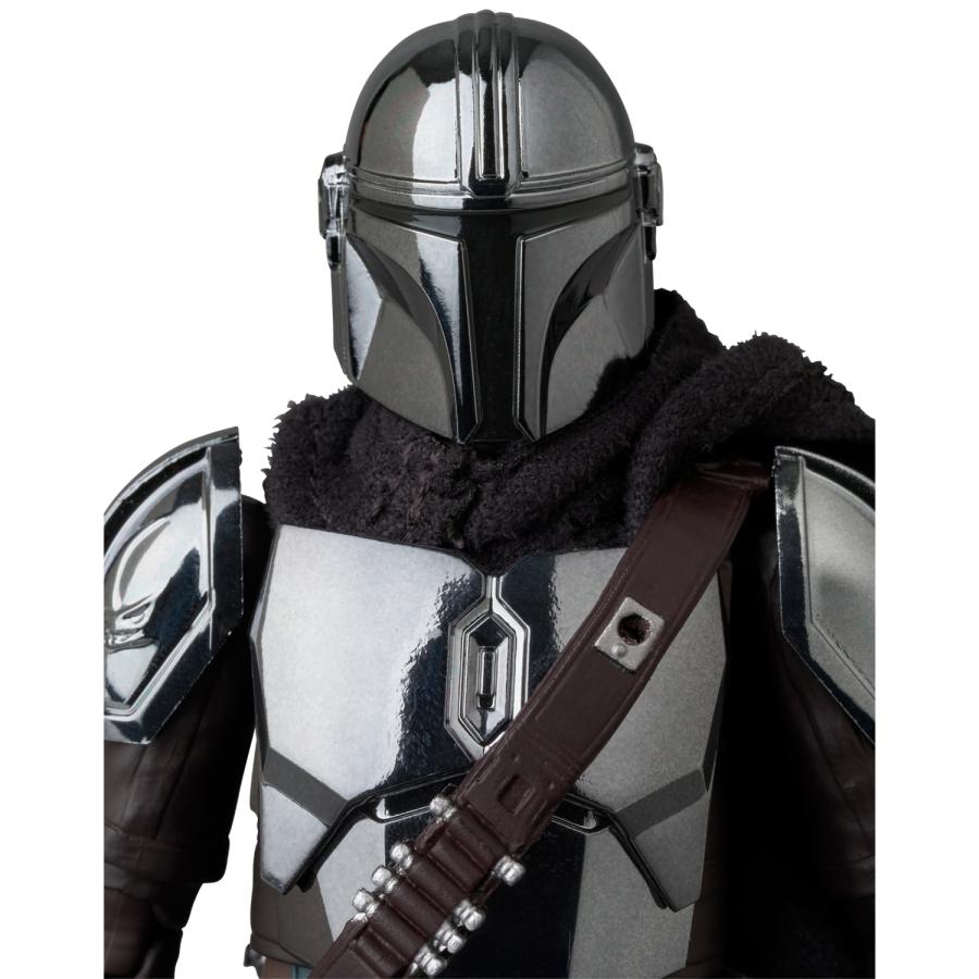MAFEX No.256 The Mandalorian Chrome Ver. Action Figure STAR WARS Celebration