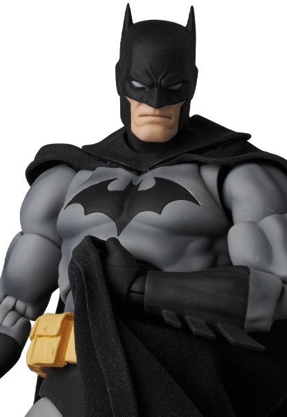 MAFEX No.126 Batman Hush Black Ver. Action Figure Reissue November 2025 from JPN