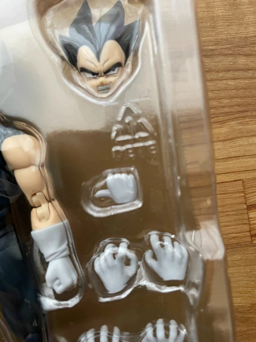 USED S.H. Figuarts Dragonball Z Super Hero Vegeta Action Figure Tamashii Bandai