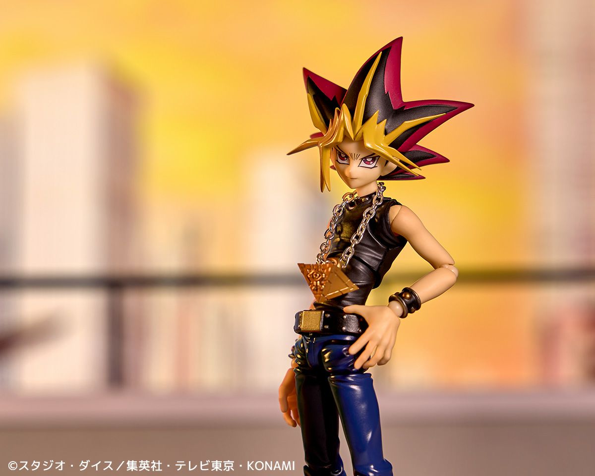 Revoltech Yu-Gi-Oh! Duel Monsters Yami Yugi Figure Kaiyodo (Aug Release) includes bonus parts