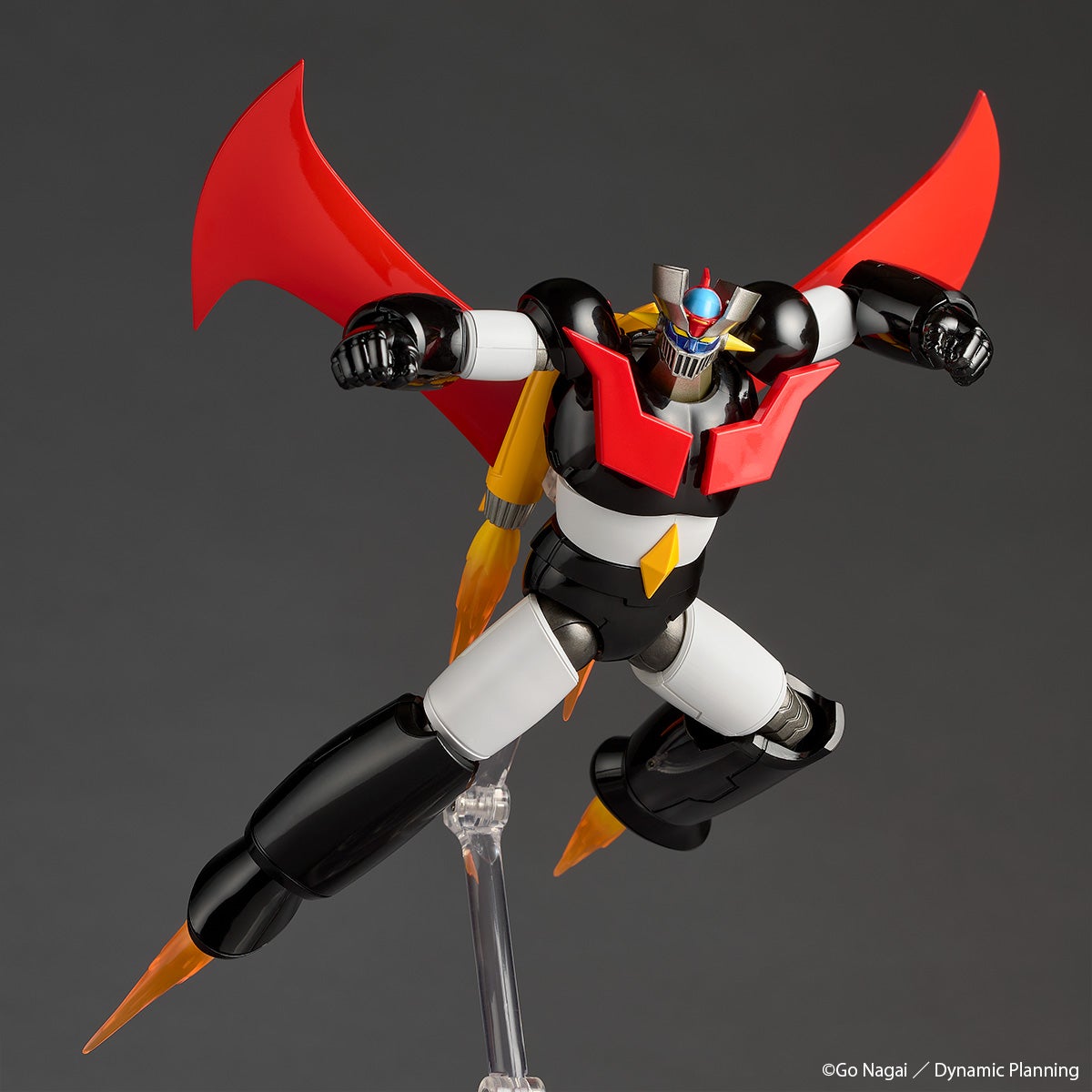 Revoltech Amazing Yamaguchi Mazinger Z New Color Ver. Black & White Kaiyodo Store Exclusive from Japan