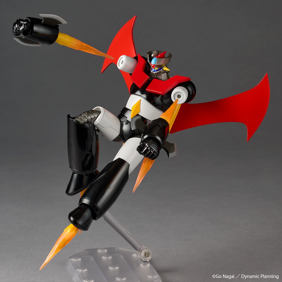 Revoltech Amazing Yamaguchi Mazinger Z New Color Ver. Black & White Kaiyodo Store Exclusive from Japan