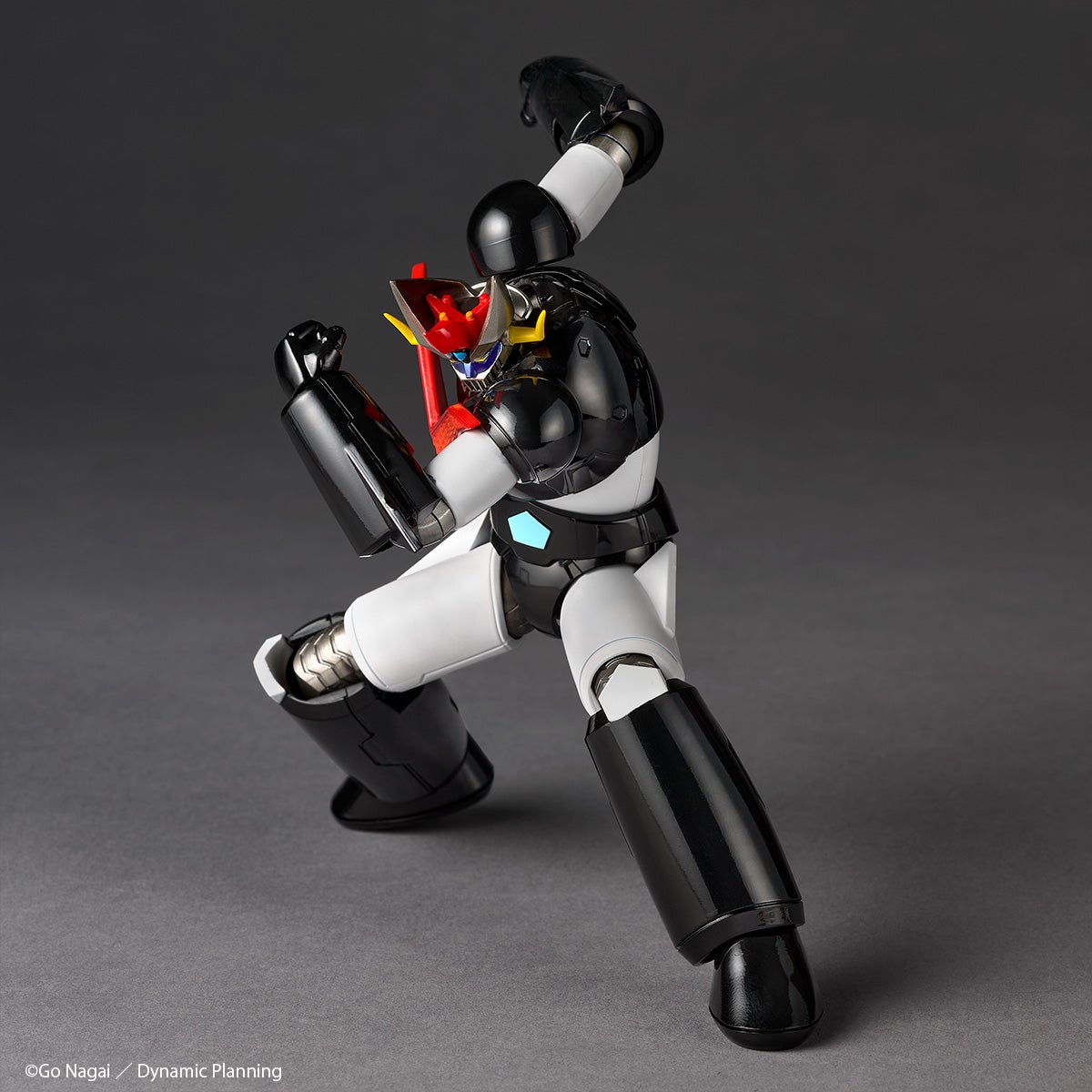 Revoltech Amazing Yamaguchi Great Mazinger New Color Ver. Black & White Kaiyodo Store Exclusive from Japan