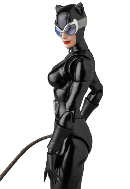 Medicom Toy MAFEX No.123 CATWOMAN HUSH Ver. Action Figure USA Late Dec 2025