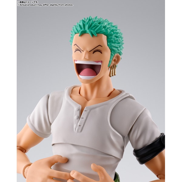 Bandai S.H.Figuarts Roronoa Zoro ROMANCE DAWN Ver. ONE PIECE Figure