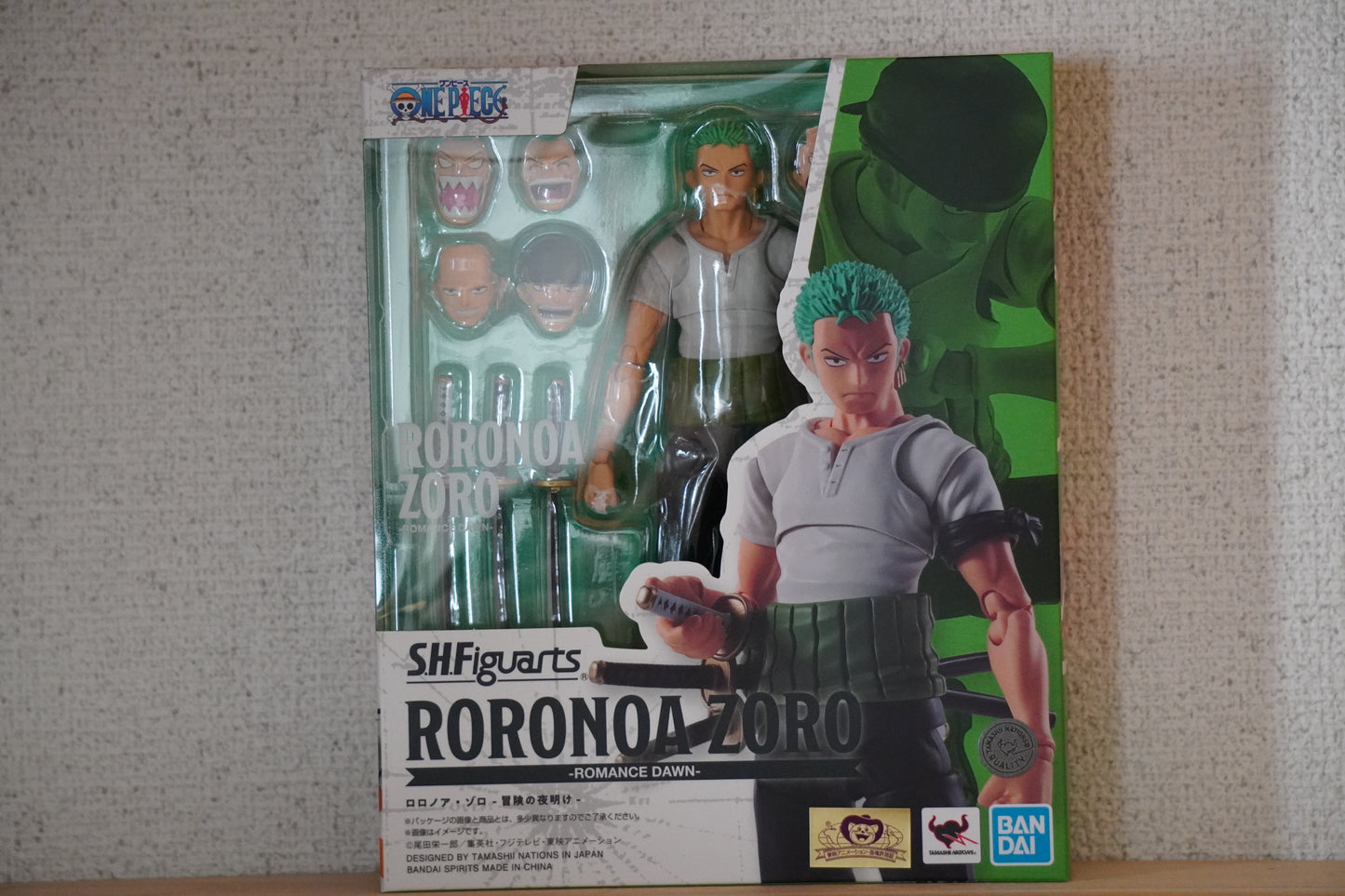 Bandai S.H.Figuarts Roronoa Zoro ROMANCE DAWN Ver. ONE PIECE Figure