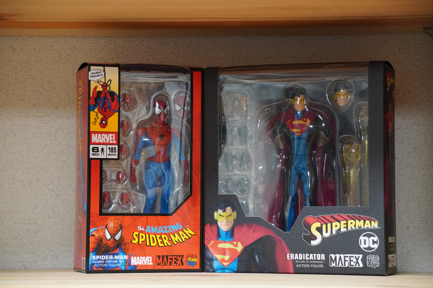 MAFEX Eradicator (Return of Superman) & No.185 Spider-Man (Classic Ver.) Figure