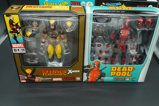 MAFEX 082 Deadpool Gurihiru Art Ver & 138 Wolverine Brown Comic Ver Figure Set