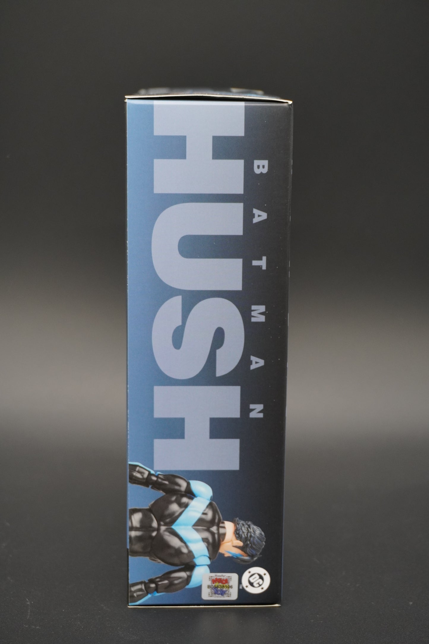 Medicom Toy MAFEX No.175 NIGHTWING Action Figure BATMAN HUSH Ver.