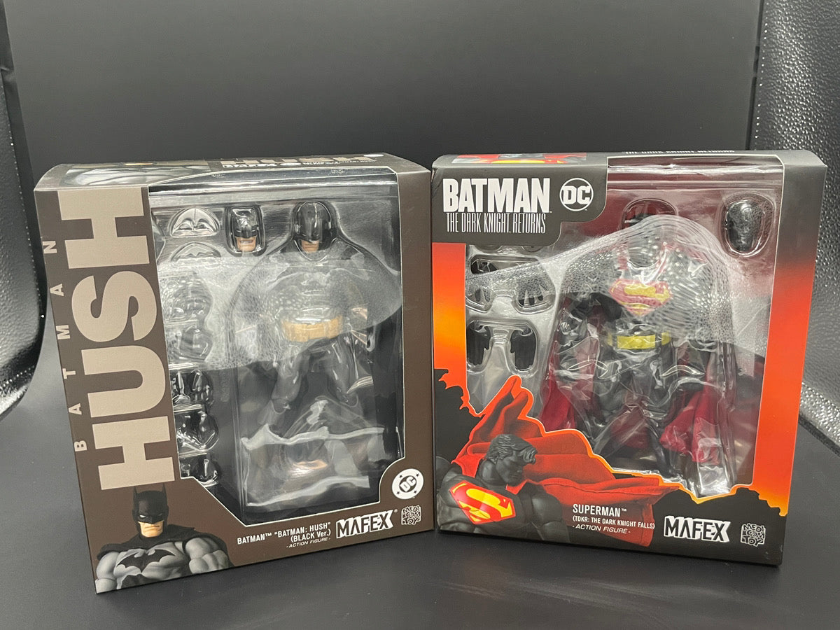 MAFEX No.189 Superman TDKR Dark Knight Falls No.126 Batman HUSH Black Version Set