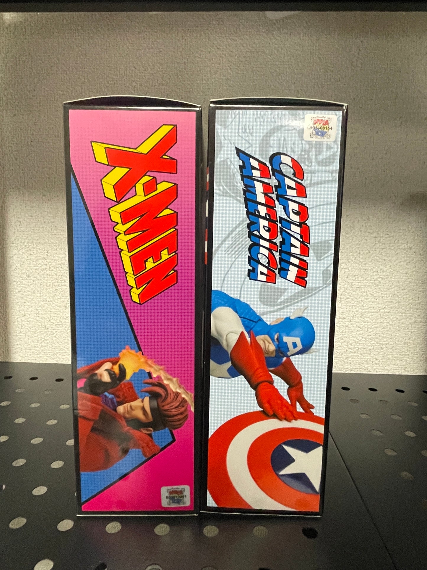 MAFEX X-MEN Gambit No.287 & Captain America No.217 Marvel Figure Set Japan