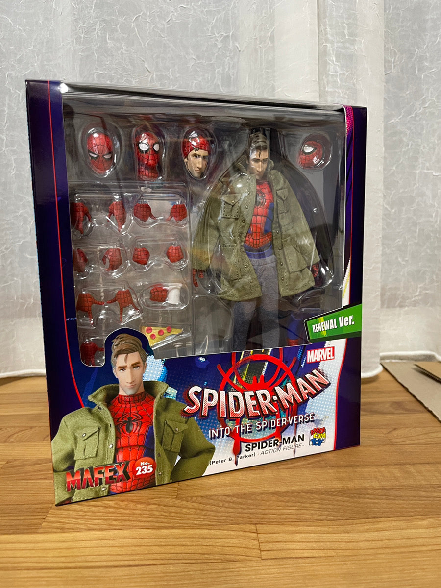 Medicom Toy MAFEX No.235 Spider-Man (Peter B. Parker) RENEWAL Ver. Action Figure