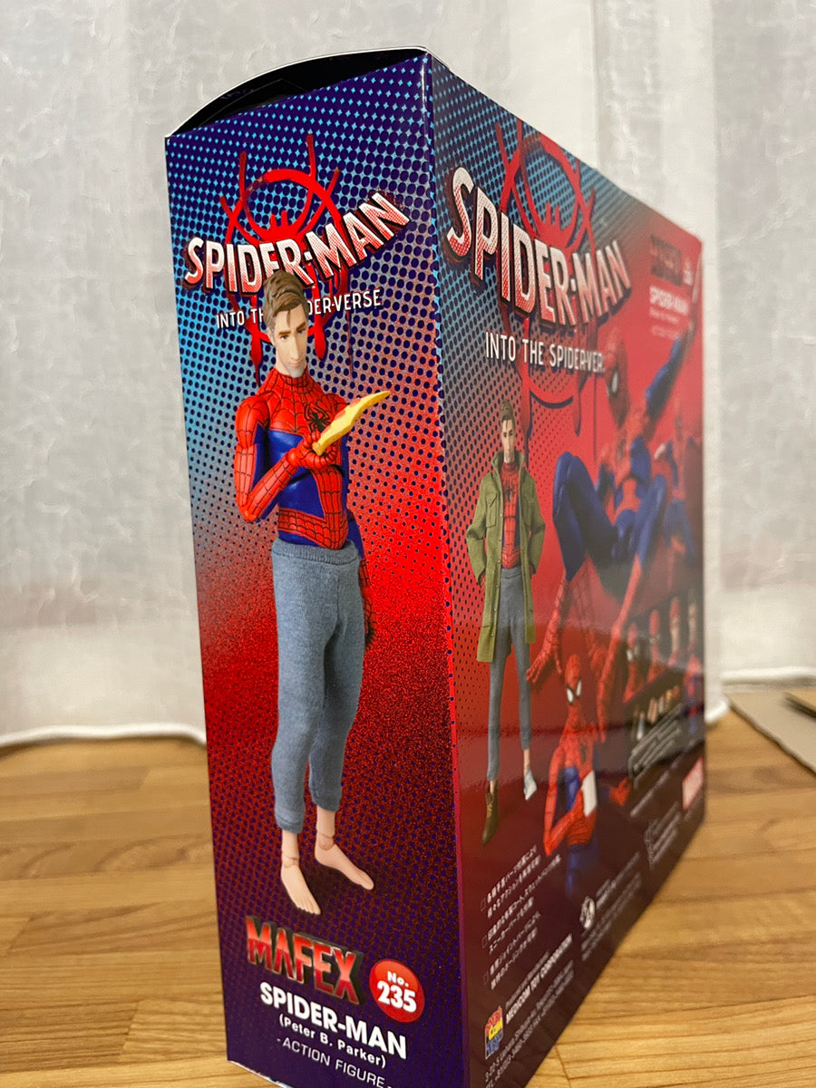 Medicom Toy MAFEX No.235 Spider-Man (Peter B. Parker) RENEWAL Ver. Action Figure