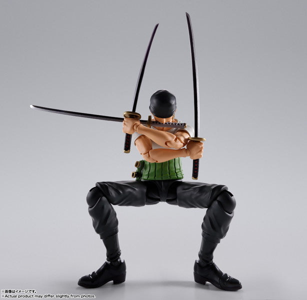 S.H.Figuarts One Piece Roronoa Zoro Romance Dawn TAMASHII NATIONS Bandai JPN