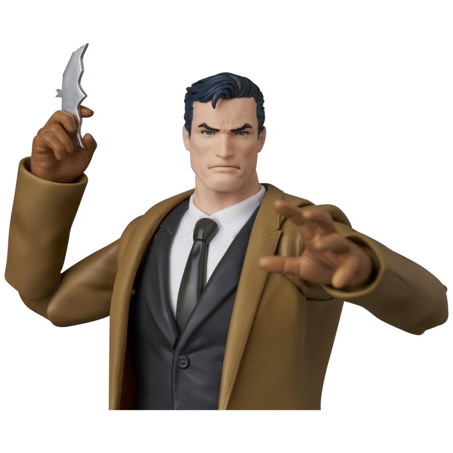 MAFEX No.299 Bruce Wayne Batman Hush Ver Action Figure Medicom Toy Nov 2026 from Japan