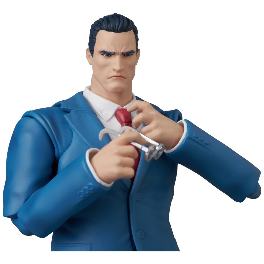 MAFEX No.300 Clark Kent Batman Hush Ver Action Figure Medicom Toy Nov 2026 from Japan