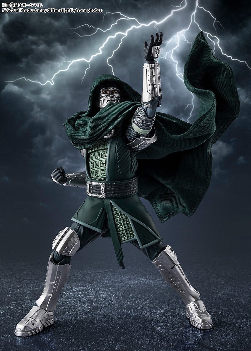 S.H.Figuarts Doctor Doom Avengers Doomsday 5