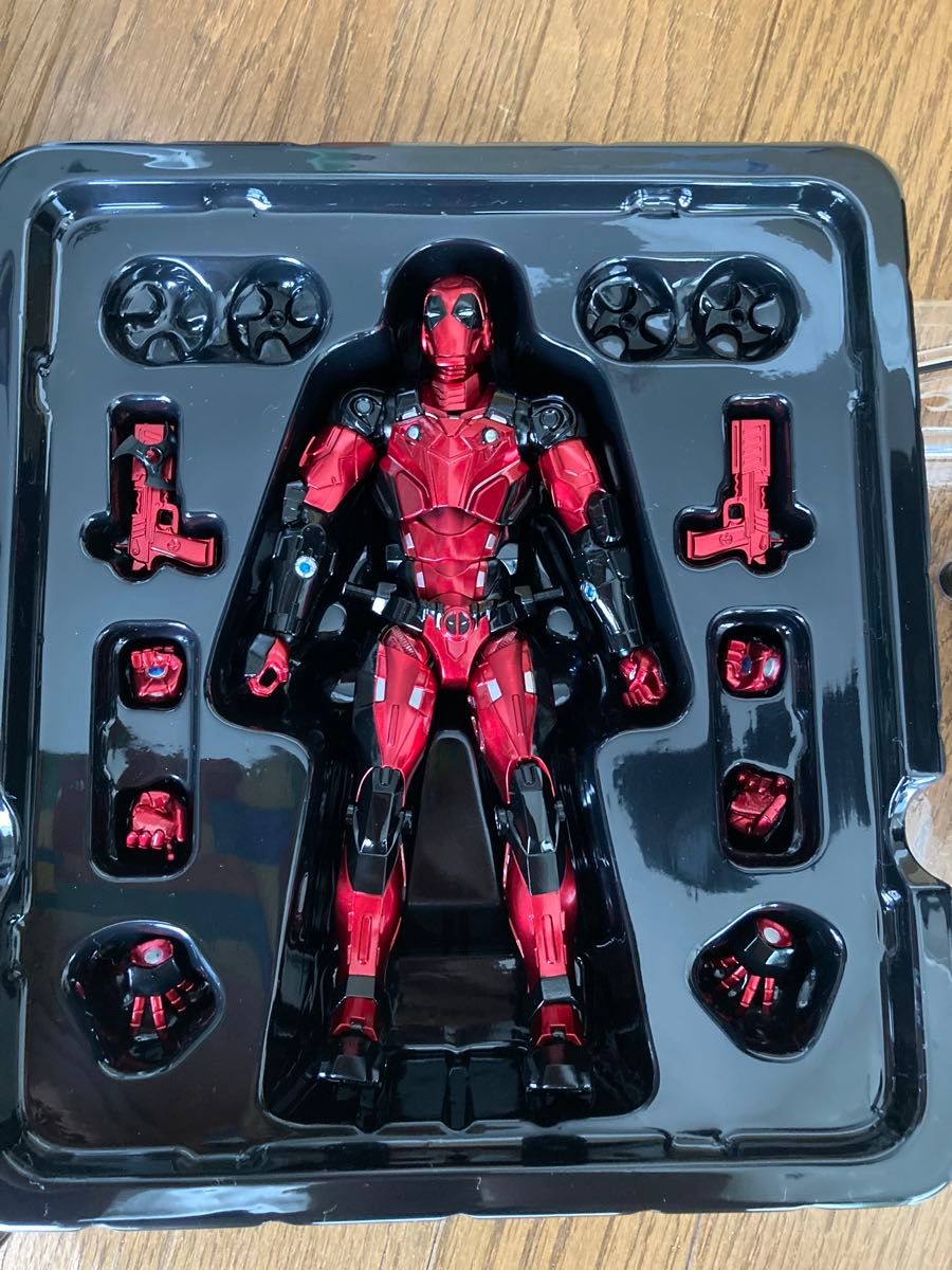USED Fighting Armor Deadpool Non-Scale Diecast ABS Complete Set from Japan.