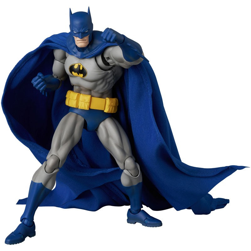 MAFEX No.333 BATMAN RECOLLECTION Blue Ver. BATMAN HUSH Jul 2027 Pre-Order