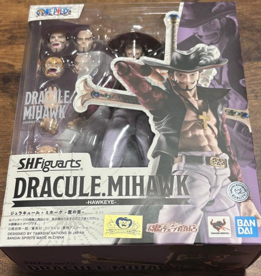 S.H.Figuarts Dracule Mihawk Hawk Eyes Bandai Premium Bandai Limited Figure from Japan