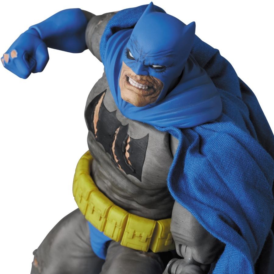 MEDICOM TOY MAFEX No.119 BATMAN TDKR The Dark Knight Triumphant