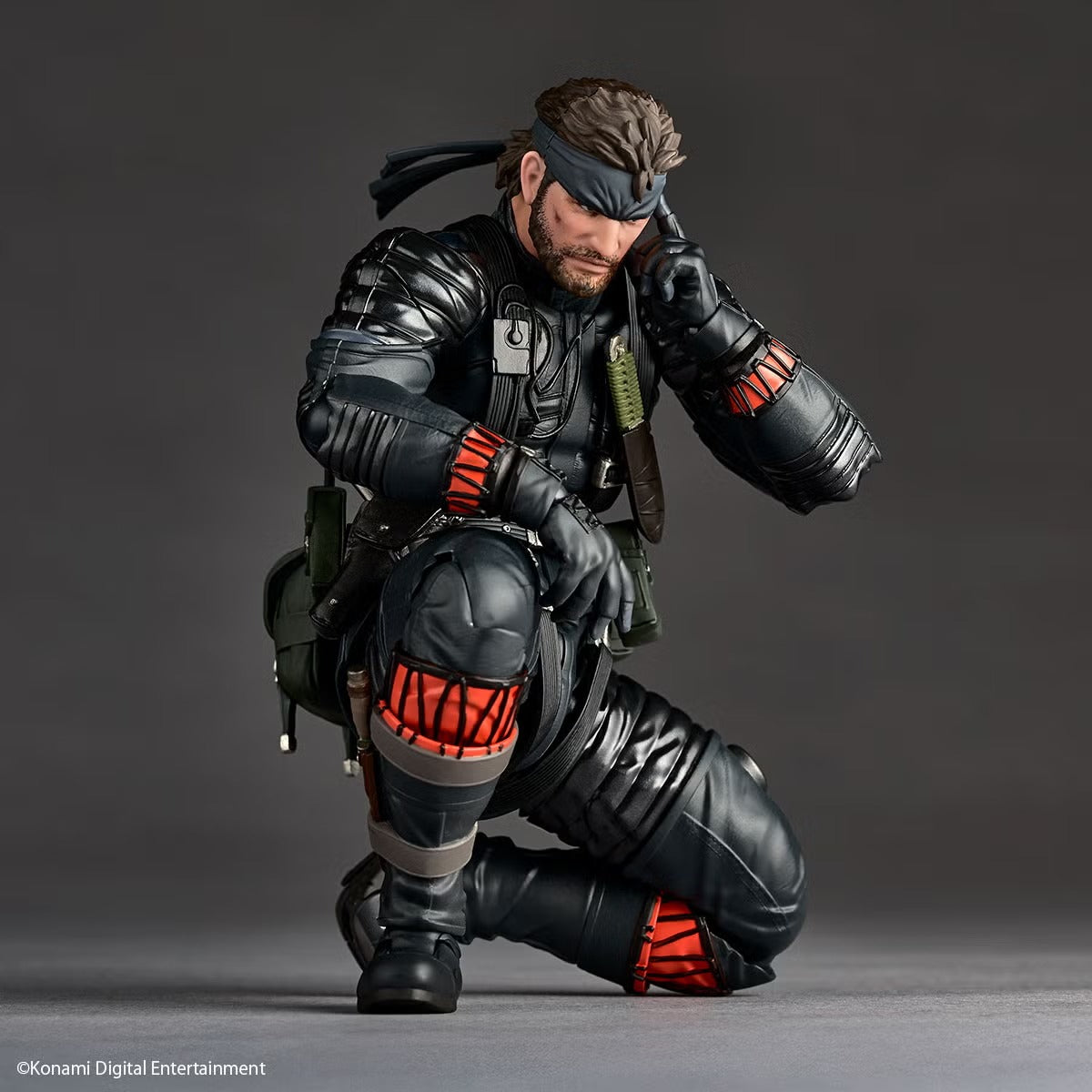 Revoltech Amazing Yamaguchi Naked Snake Sneaking Suit Ver. MGS Δ Figure Feb 2027 w/ Accessories