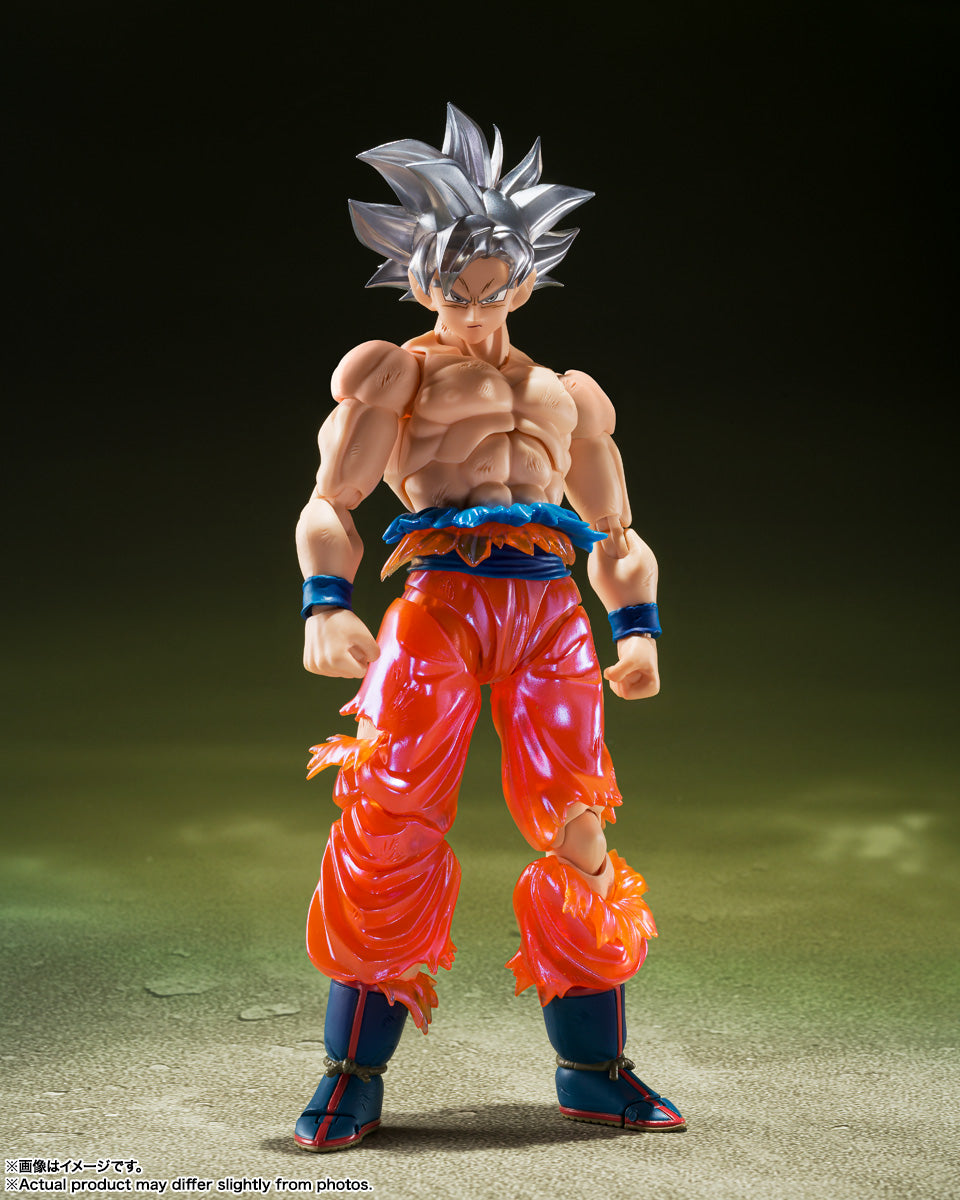 S.H.Figuarts Son Goku Ultra Instinct -Limit Breaker- Dragon Ball Figure from Japan