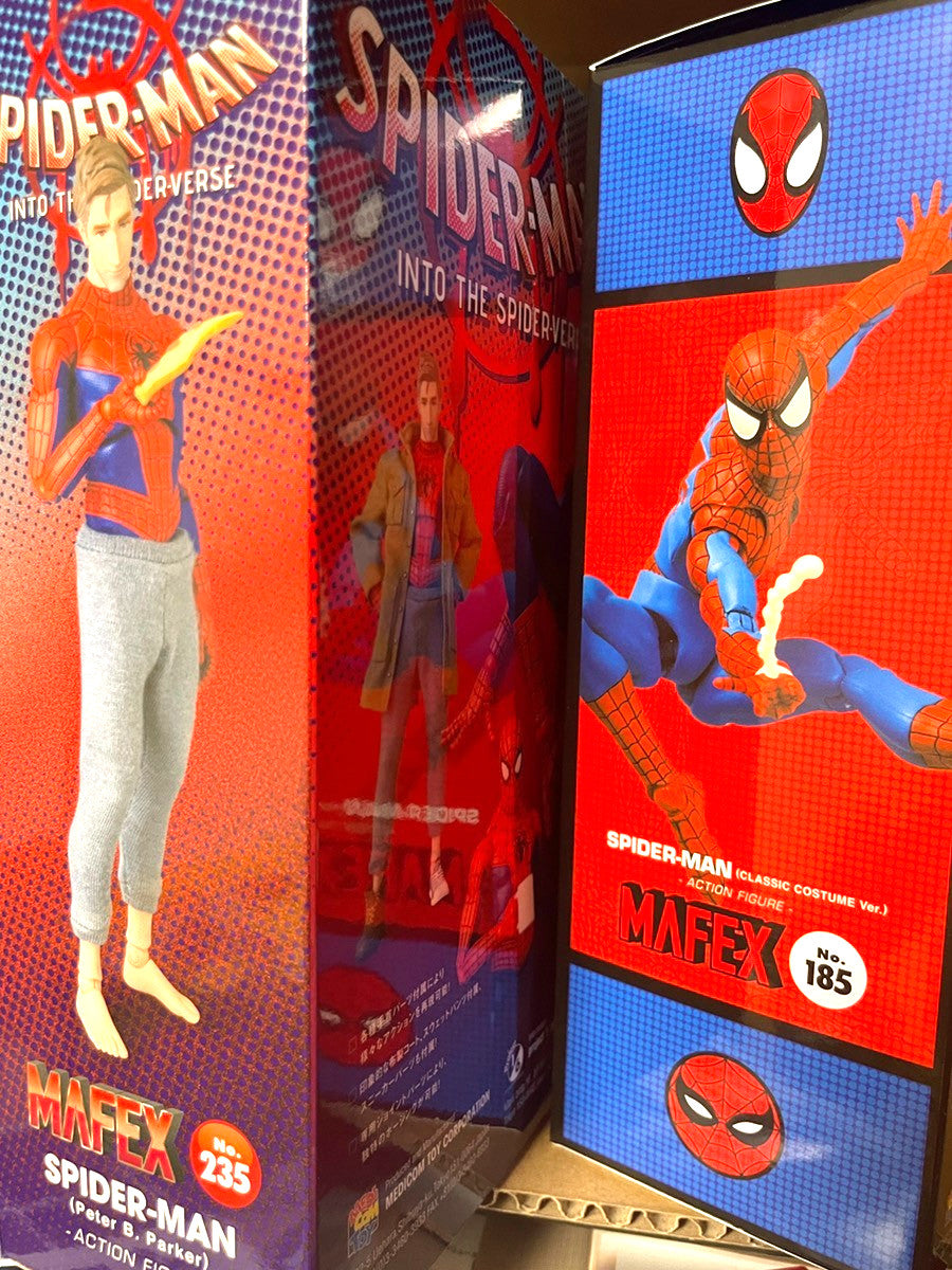 MAFEX No.235 Spider-Man Peter B. Parker & No.185 Spider-Man Classic Costume 2 Figure Set Medicom Toy from Japan