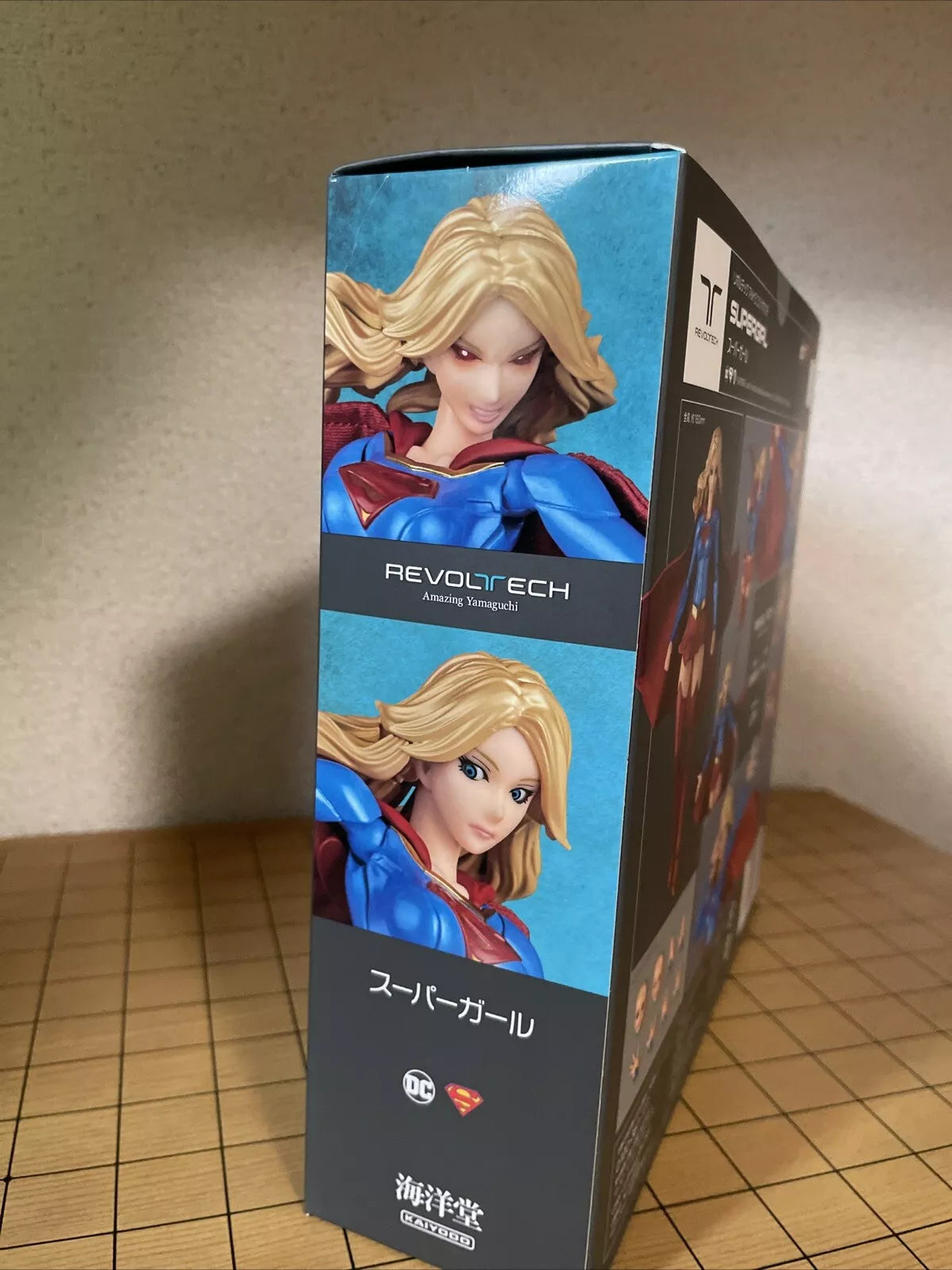 Revoltech Amazing Yamaguchi Super Girl Figure by Kaiyodo DC Comics